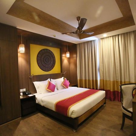 Vivin Luxury Suites Thiruvananthapuram Exterior foto